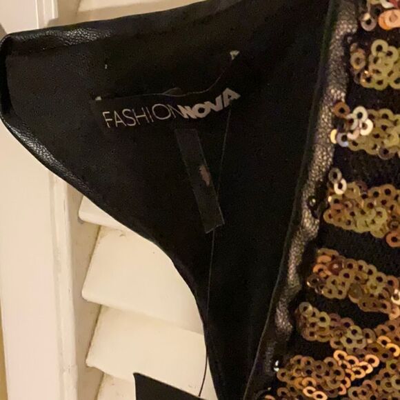 WOW 🤩 NWT Flashy Ways Romper by Fashion Nova. Dance 🪩 💃 🌙 Away! - Picture 9 of 16